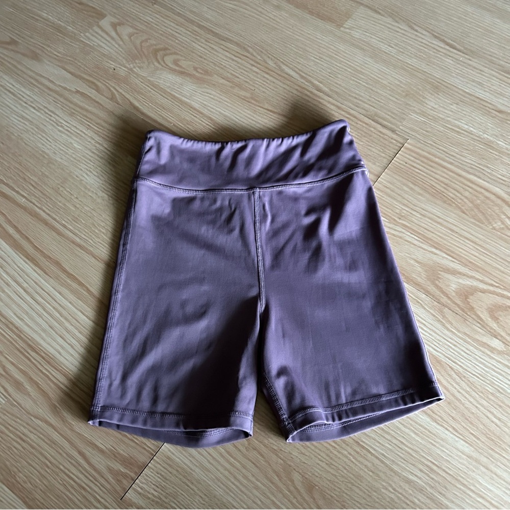Commense Medium Purple Athletic Biker Shorts Medium